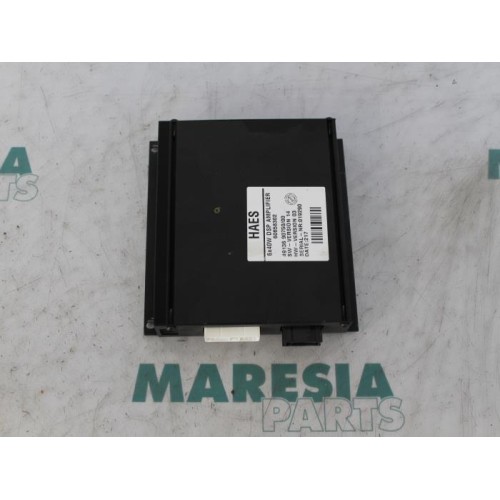 Alfa Romeo - 166 - Radio amplifier
