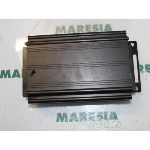 Lancia - Lybra - Radio amplifier