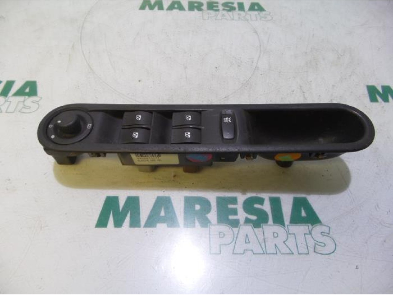 Renault - Espace - Multi-functional window switch