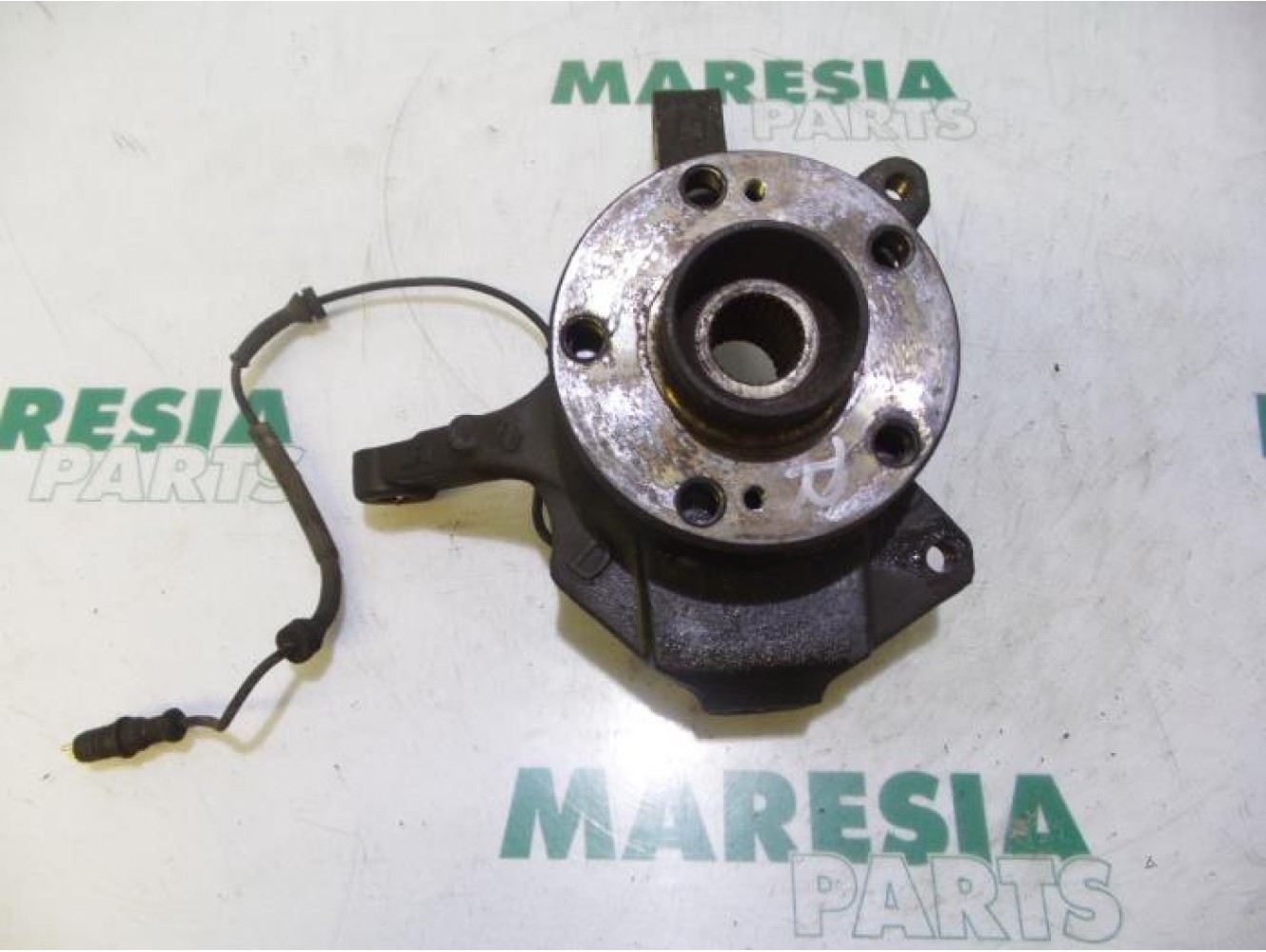 Renault - Espace - Knuckle, front right