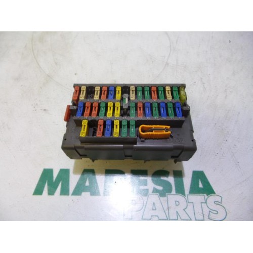 Citroen - Evasion - Fuse box