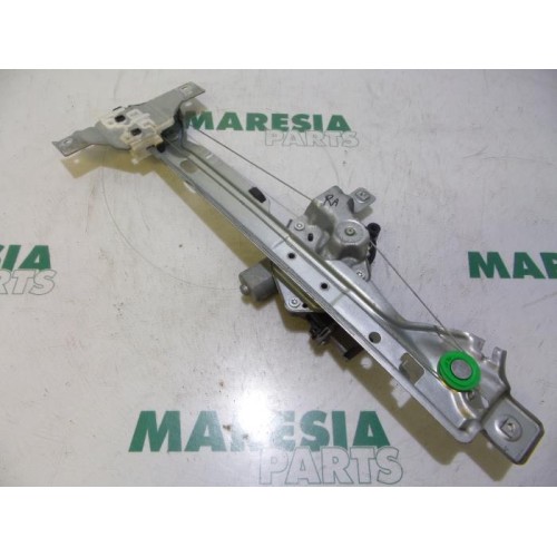 Peugeot - 3008 - Rear door window mechanism 4-door, right
