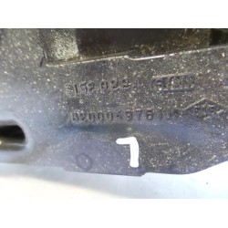 Renault - Megane - Support (miscellaneous)