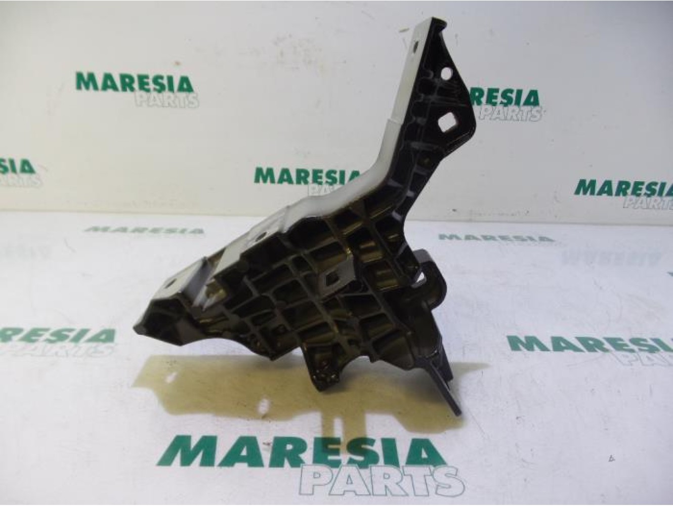 Renault - Megane - Support (miscellaneous)