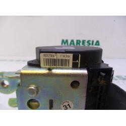 Renault - Megane - Front seatbelt, left