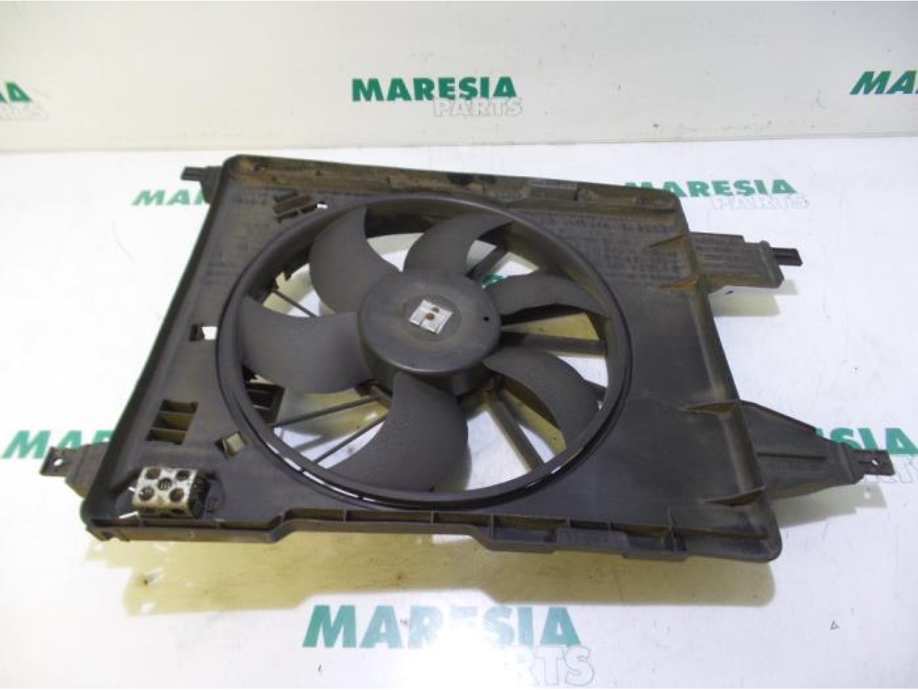 Renault - Megane - Fan motor