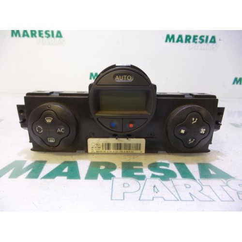 Renault - Megane - Panneau de commandes chauffage