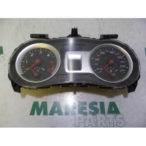 Renault - Clio - Instrument panel