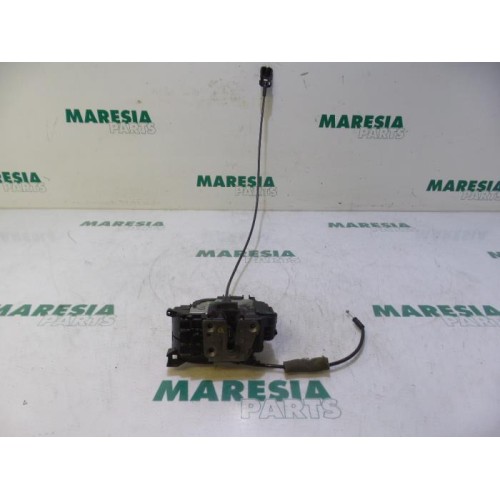 Renault - Clio - Door lock mechanism 2-door, right
