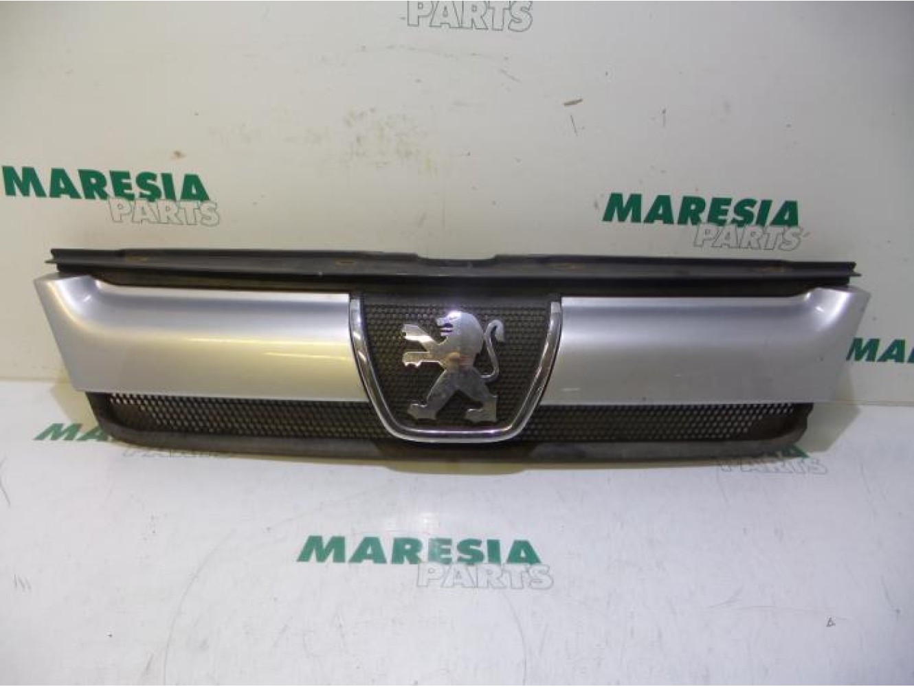Peugeot - Boxer - Grill