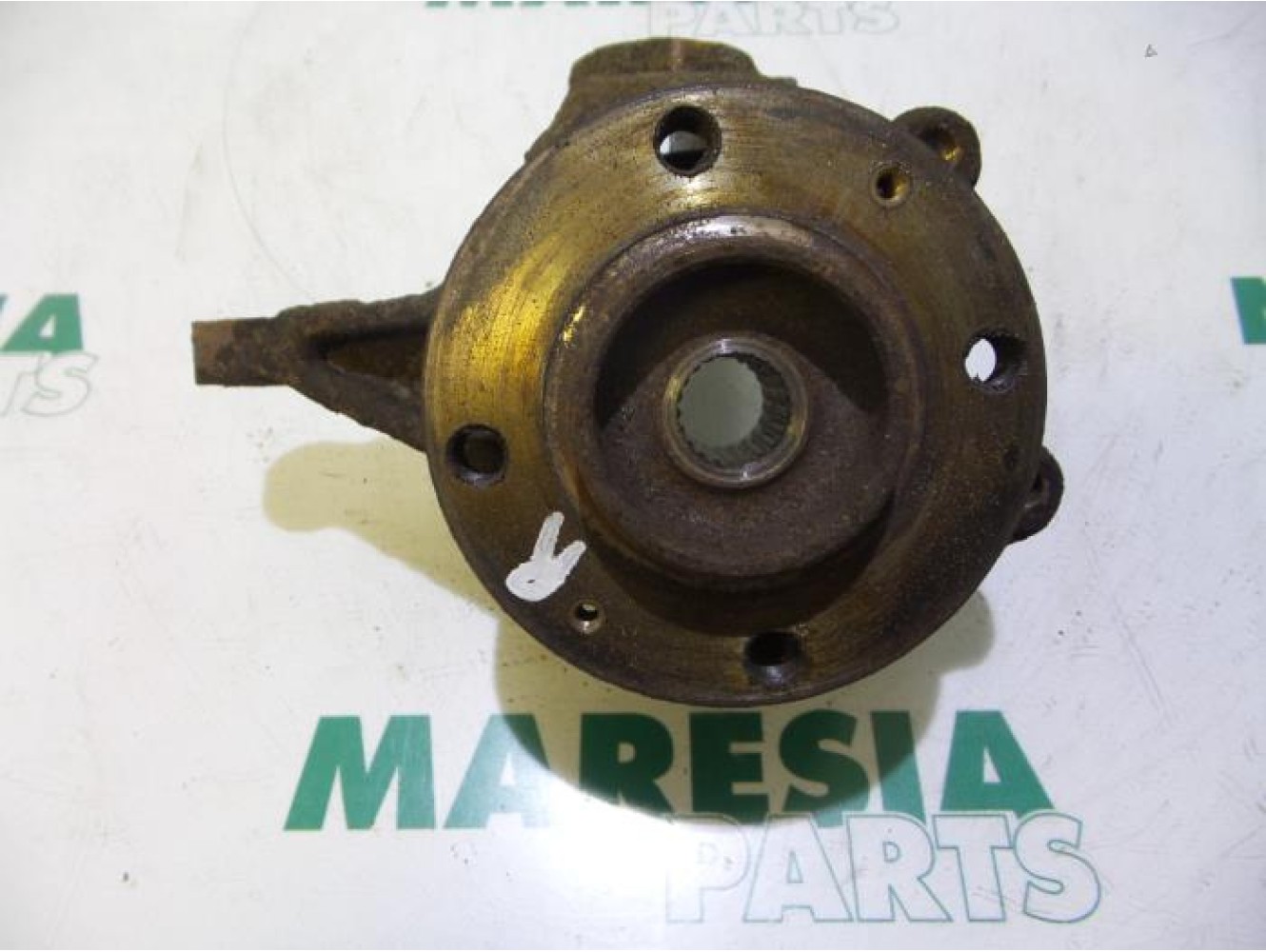 Peugeot - 206 - Knuckle, front right