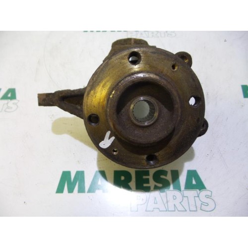 Peugeot - 206 - Knuckle, front right