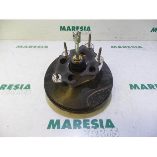 Renault - Clio - Brake servo