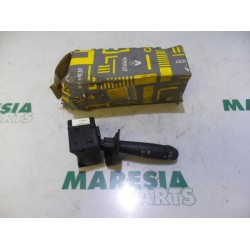 Renault - Megane Scenic - Wiper switch