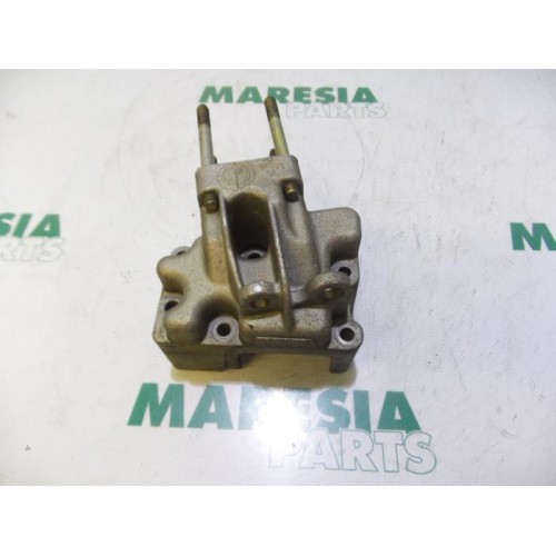 Fiat - Punto - Engine mount