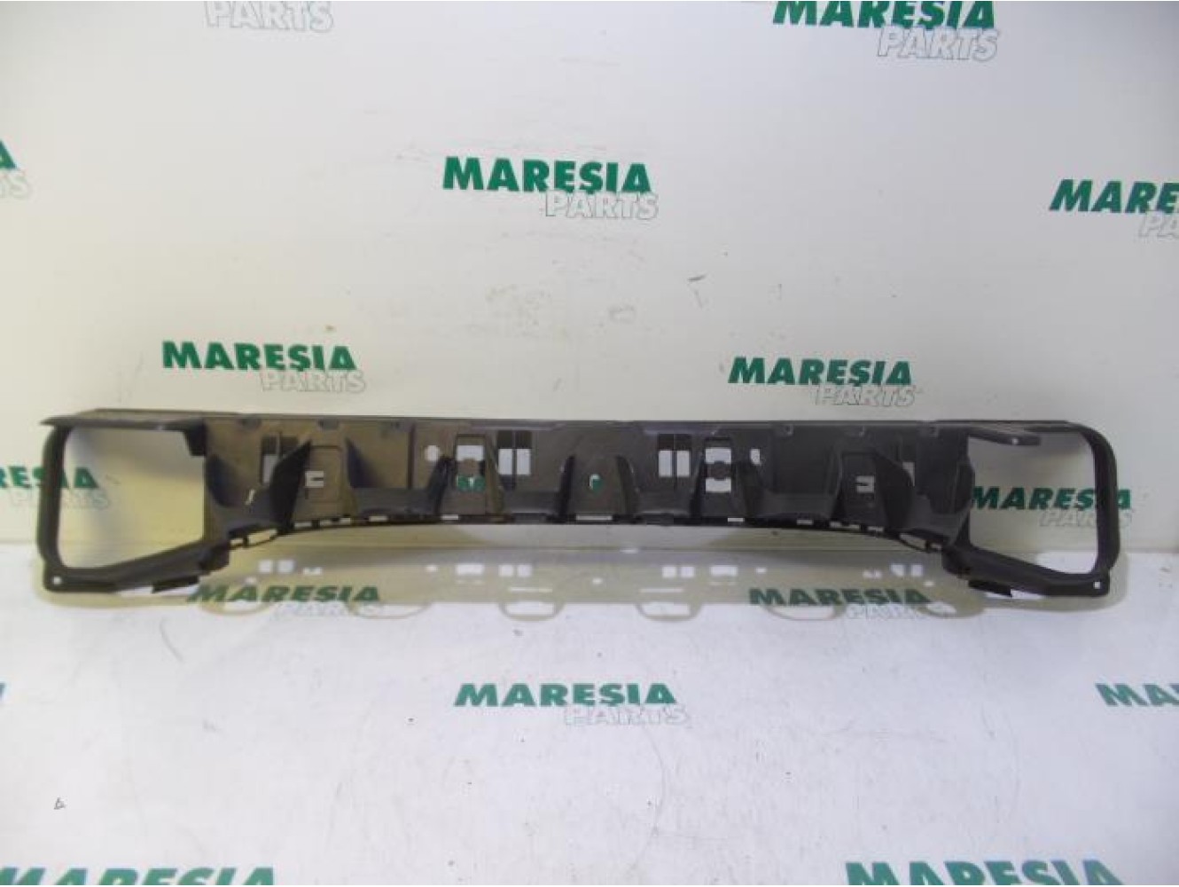 Peugeot - 208 - Rear bumper frame