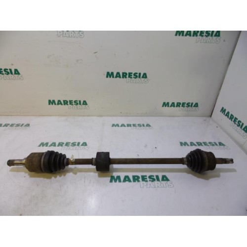 Fiat - Punto - Front drive shaft, right