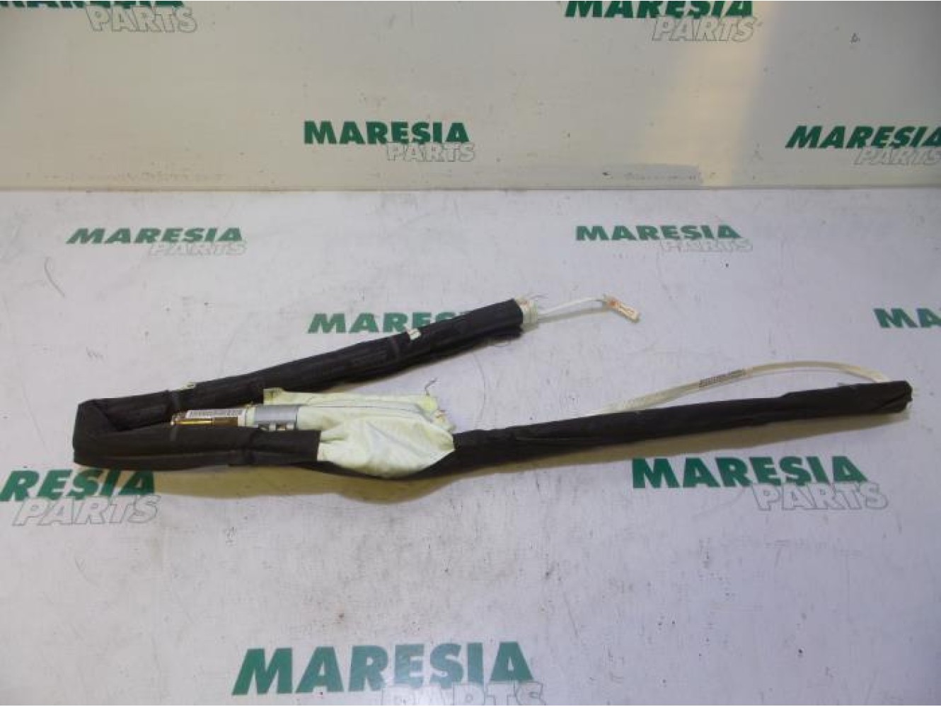 Peugeot - 207 - Roof curtain airbag, left