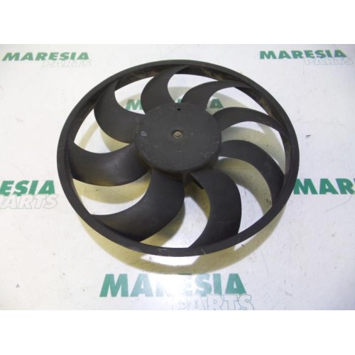 Fiat - Punto - Fan motor
