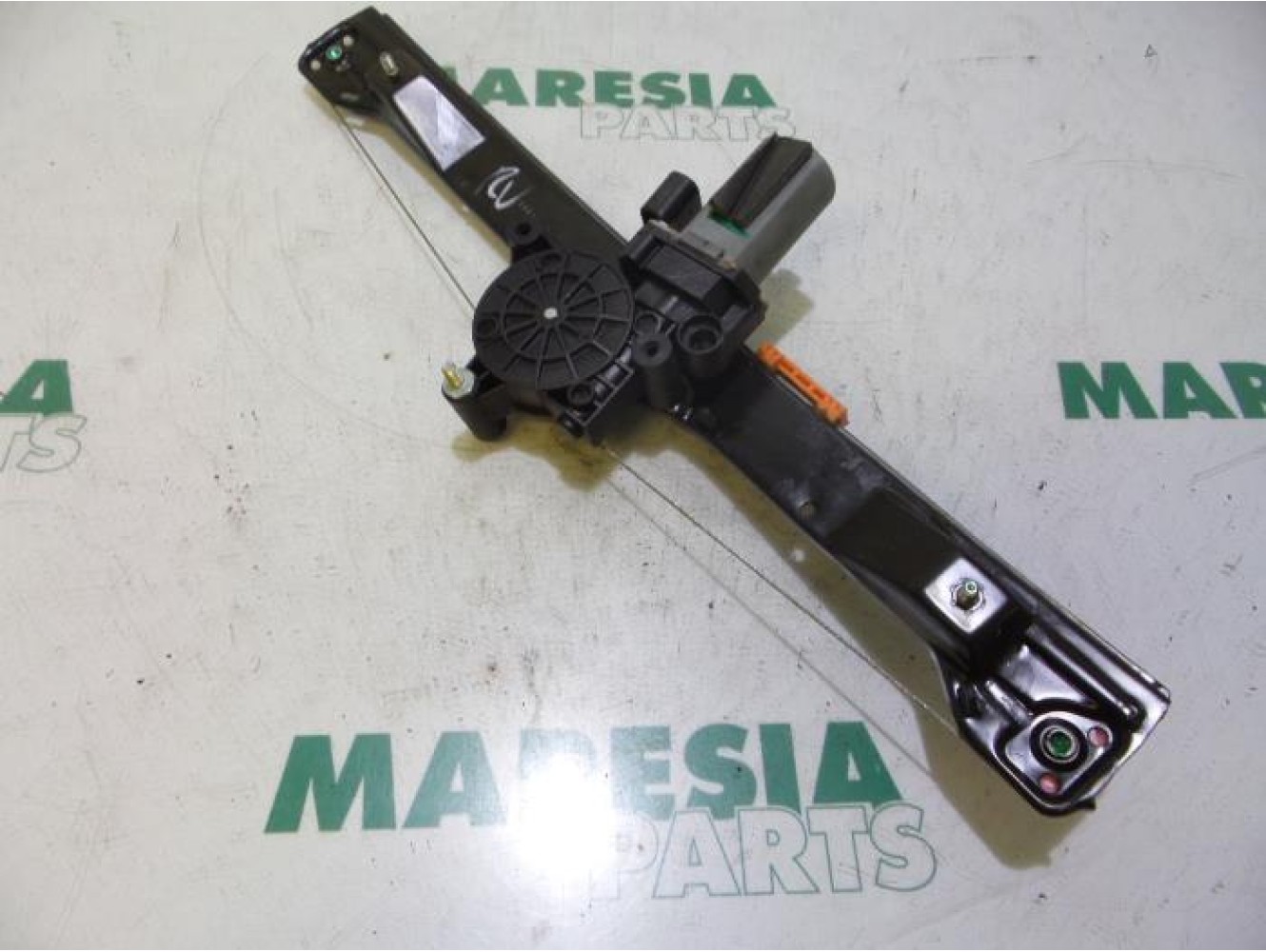 Fiat - Punto - Window mechanism 4-door, front right