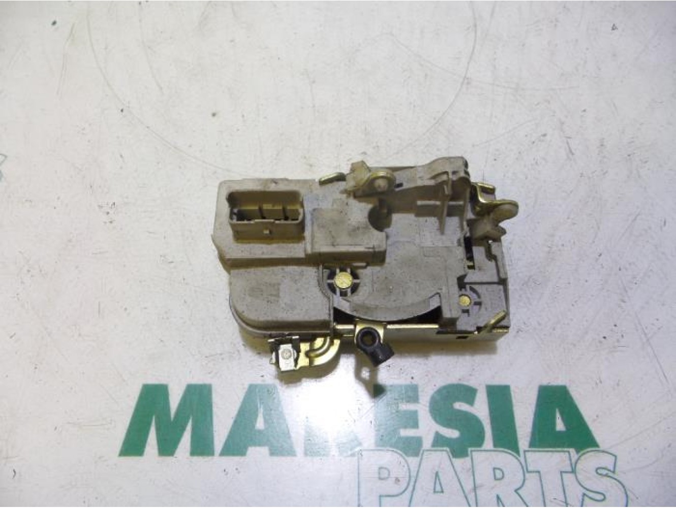 Peugeot - 307 - Front door lock mechanism 4-door, right