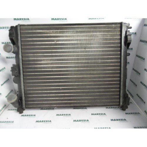 Renault - Clio - Radiateur