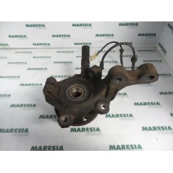 Renault - Clio - Knuckle, front left