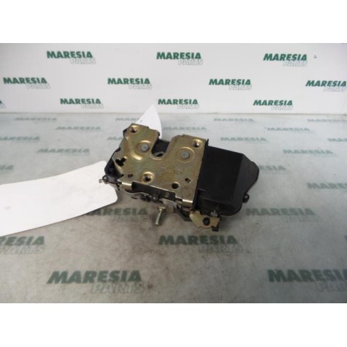 Citroen - Picasso - Front door lock mechanism 4-door, right