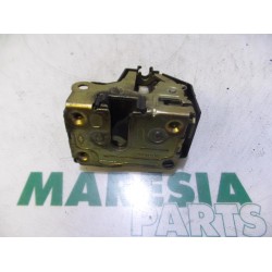 Renault - Clio - Front door lock mechanism 4-door, right