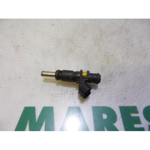 Peugeot - 5008 - Injector (petrol injection)