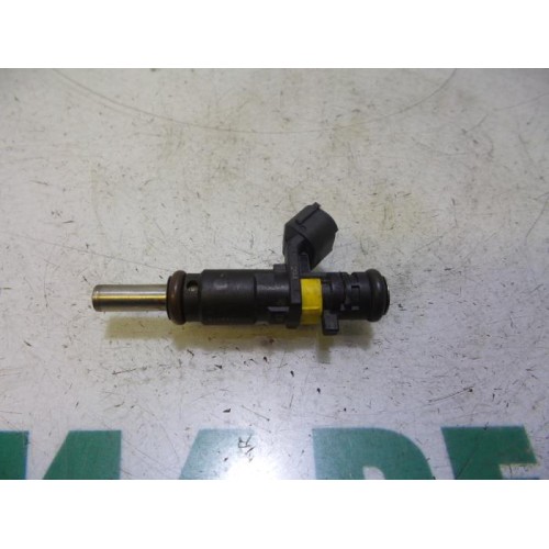 Peugeot - 5008 - Injector (petrol injection)
