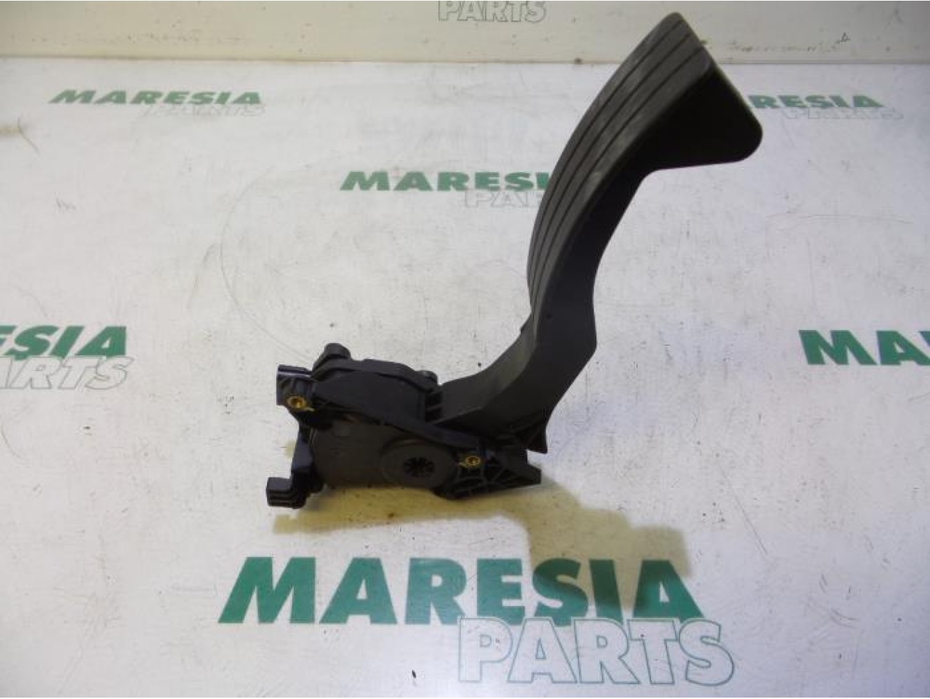 Renault - Twingo - Gaspedalposition Sensor