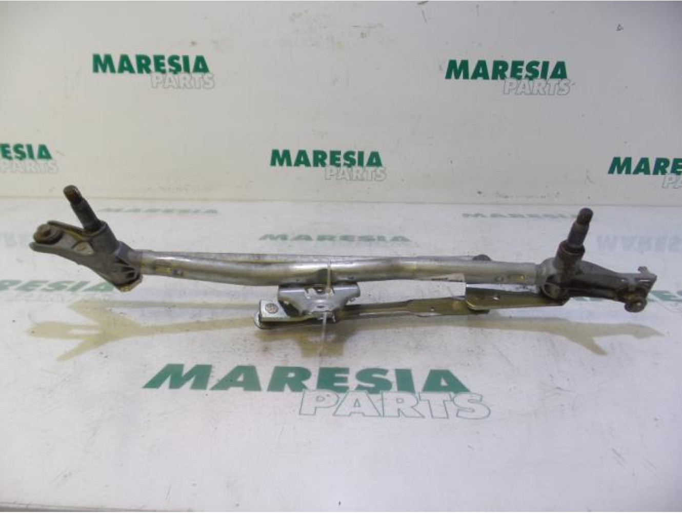 Peugeot - Partner - Wiper mechanism