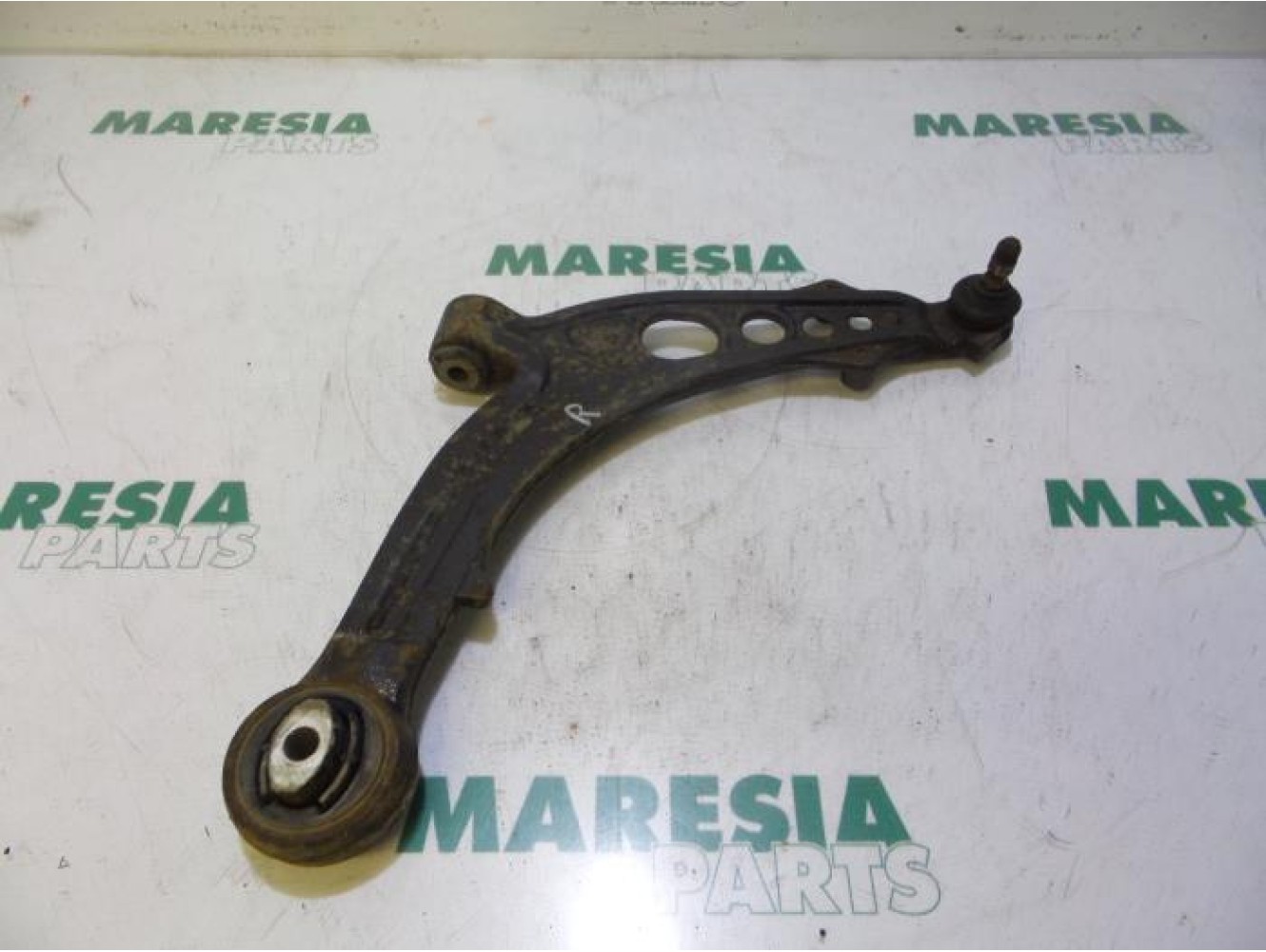 Fiat - Punto - Front lower wishbone, right