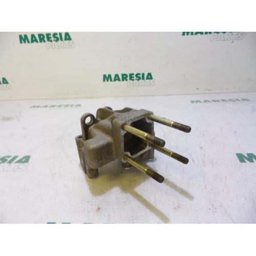 Fiat - Punto - Engine mount