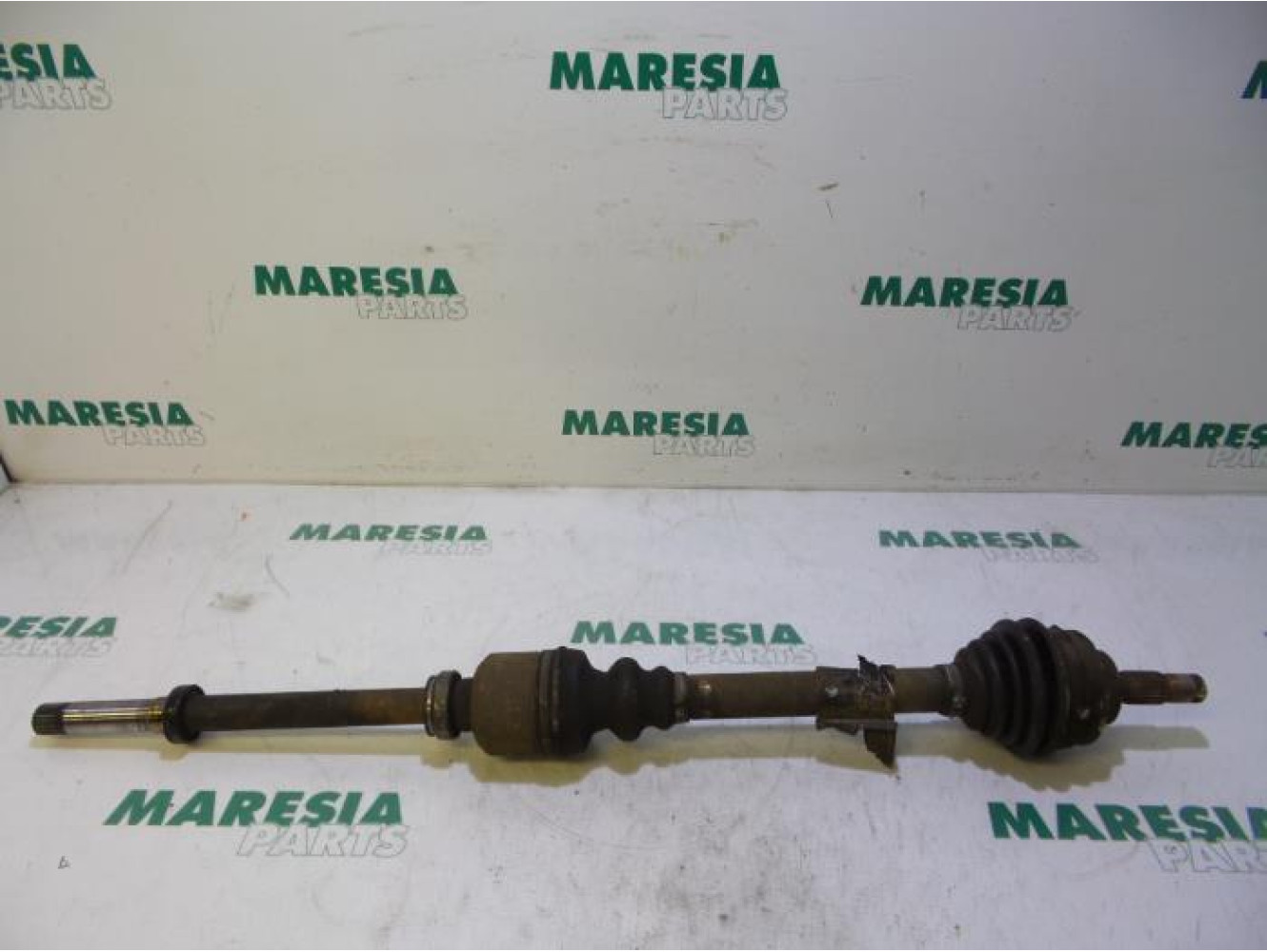 Peugeot - 307 - Front drive shaft, right