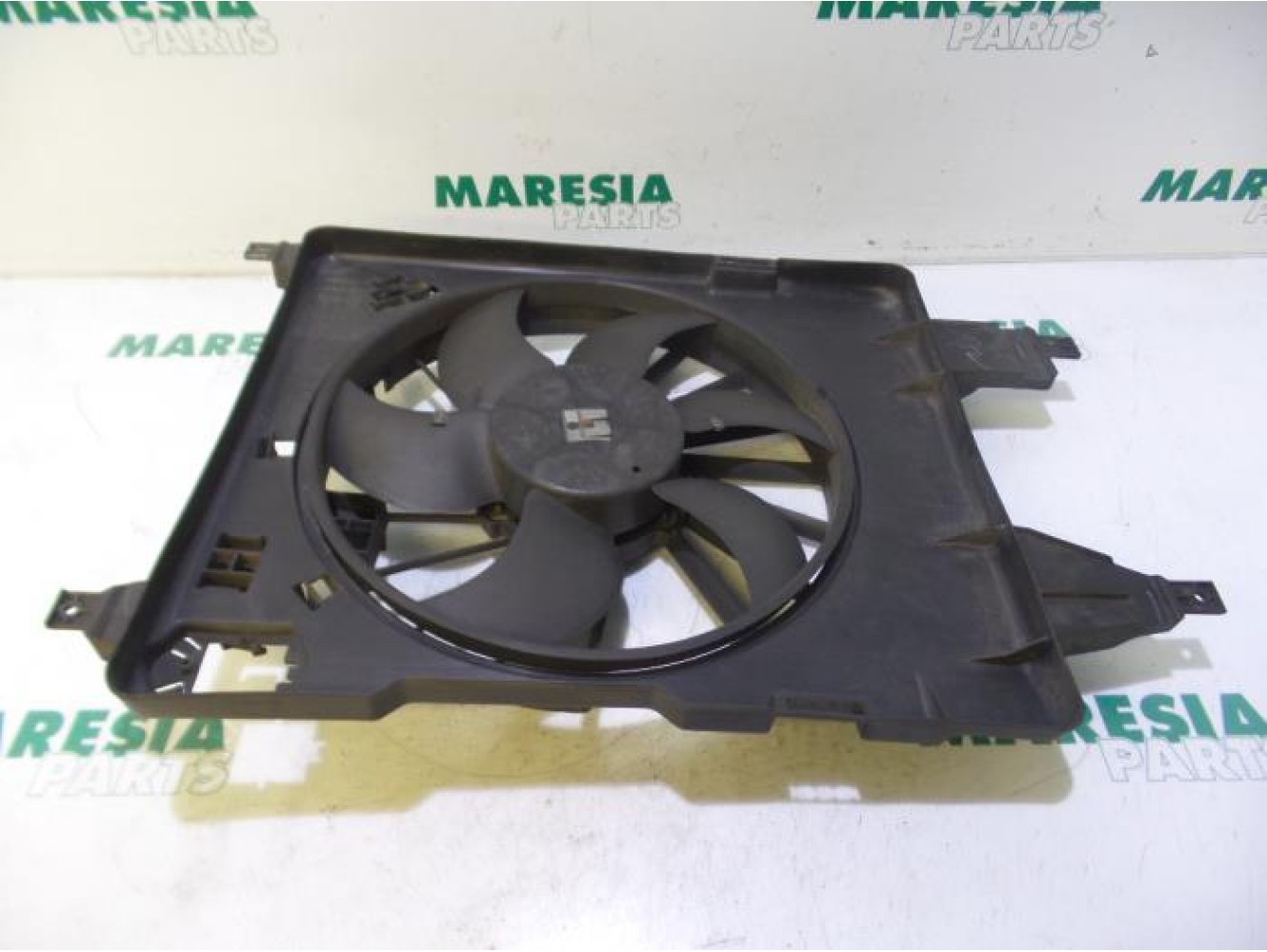 Renault - Megane - Fan motor