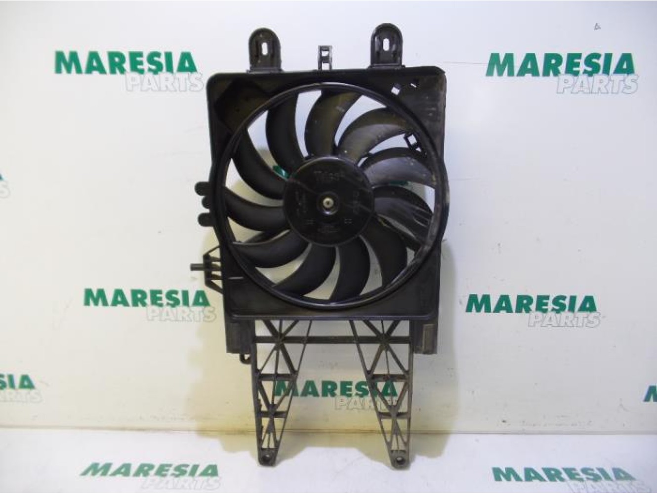 Fiat - Punto - Fan motor