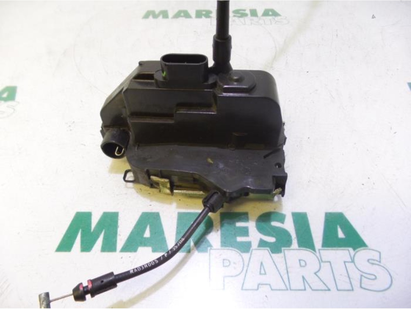 Renault - Megane Scenic - Front door lock mechanism 4-door, right