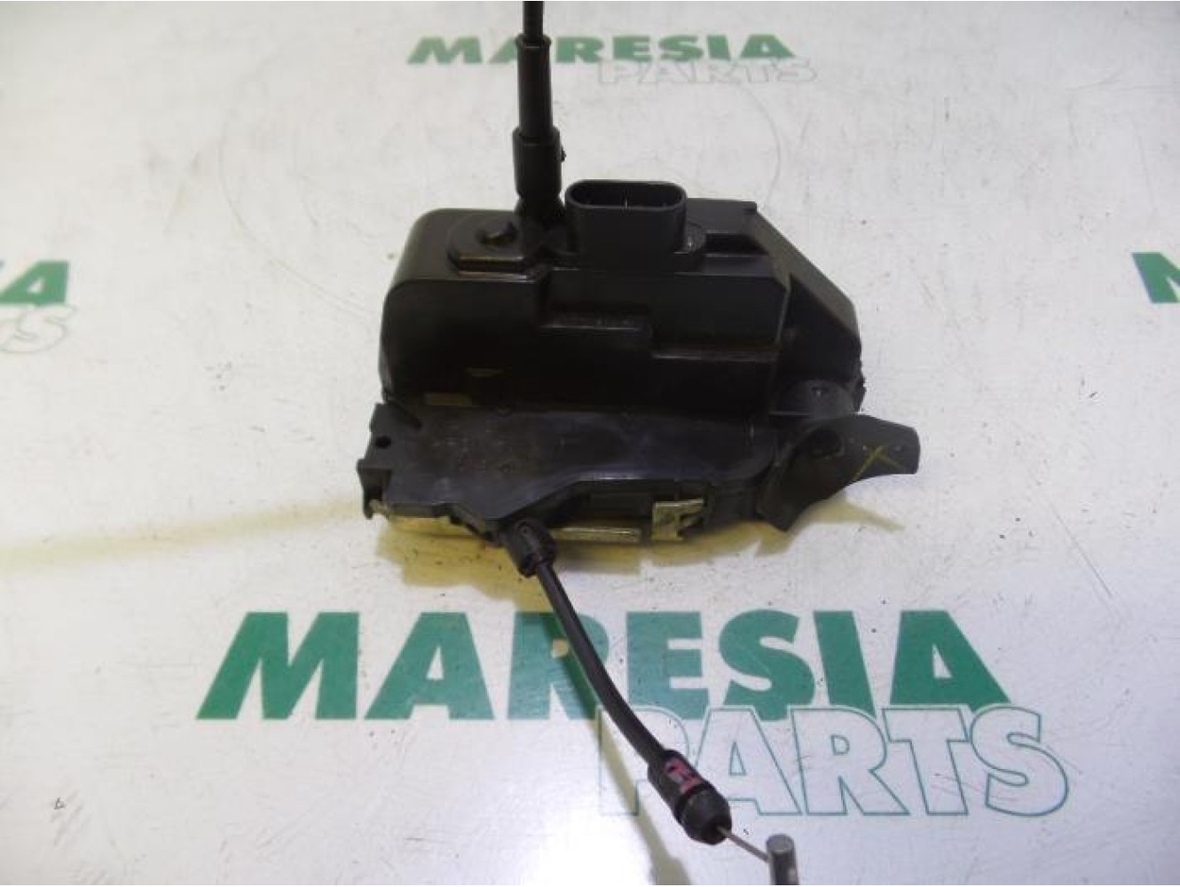 Renault - Megane Scenic - Door lock mechanism 4-door, front left