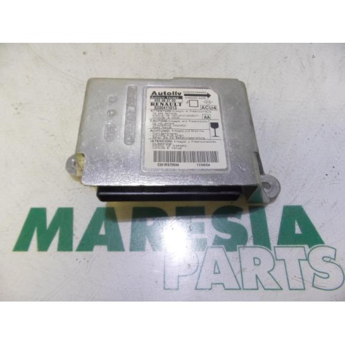 Renault - Megane Scenic - Module airbag 