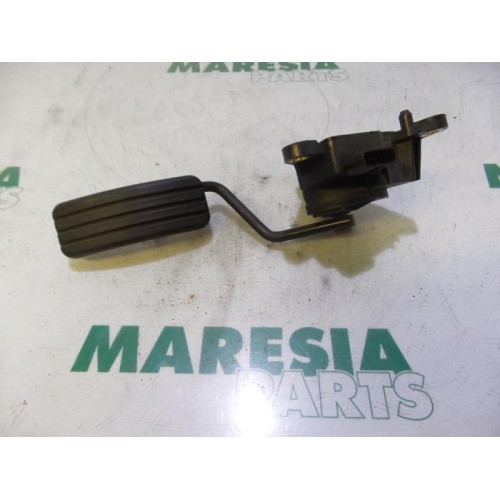 Renault - Megane Scenic - Throttle pedal position sensor
