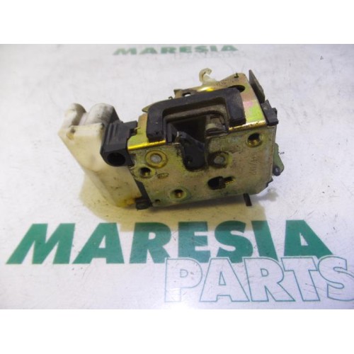 Fiat - Punto - Door lock mechanism 2-door, right