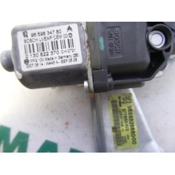 Peugeot - 308 - Rear door window mechanism 4-door, right