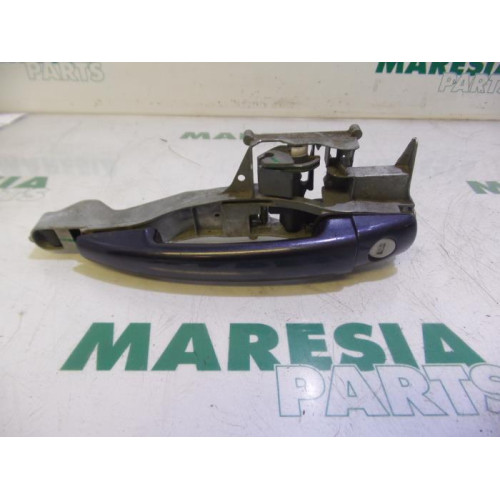 Peugeot - 308 - Door handle 4-door, front left