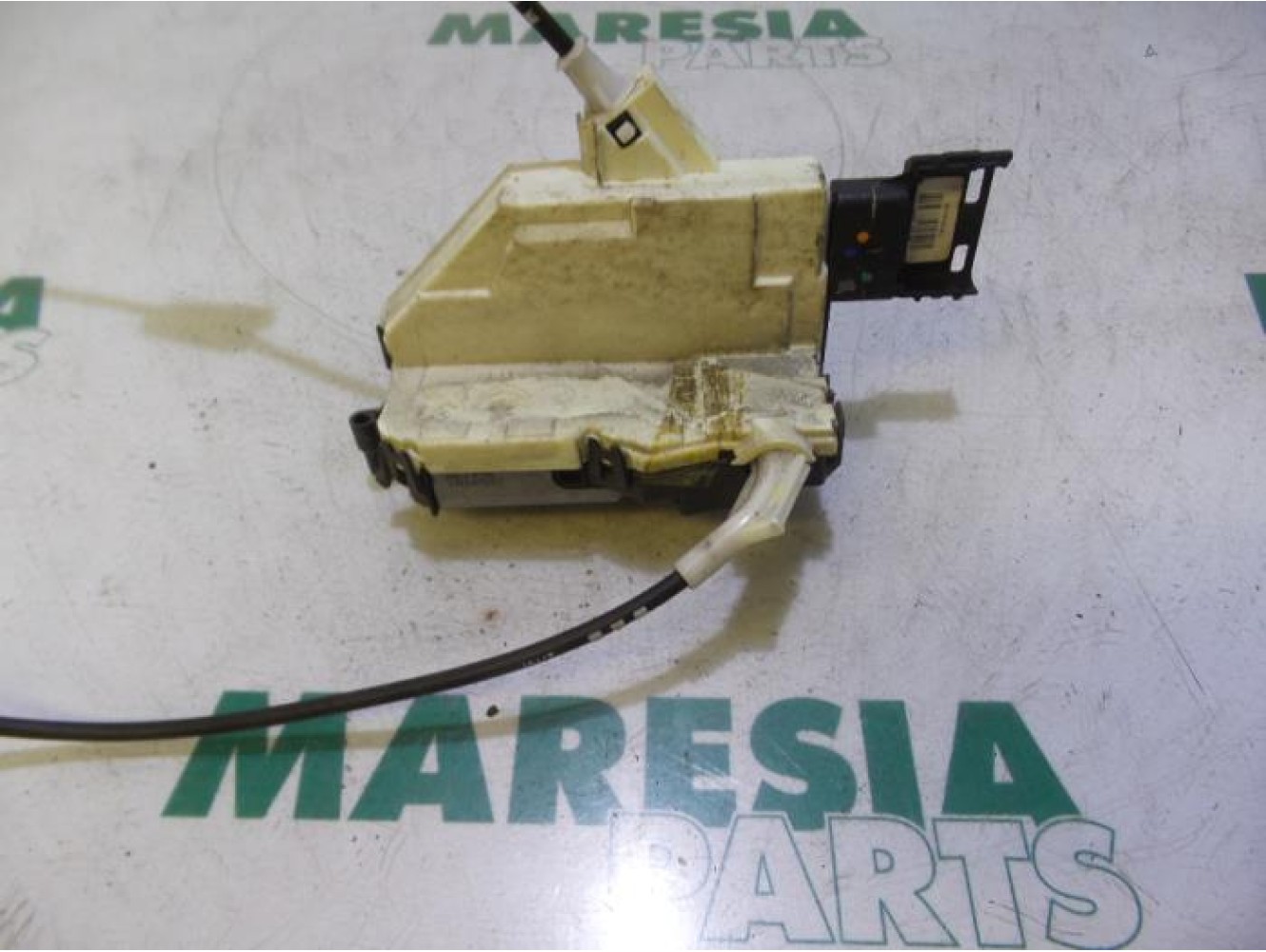 Peugeot - 308 - Front door lock mechanism 4-door, right