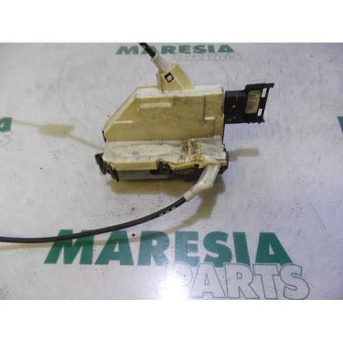 Peugeot - 308 - Front door lock mechanism 4-door, right