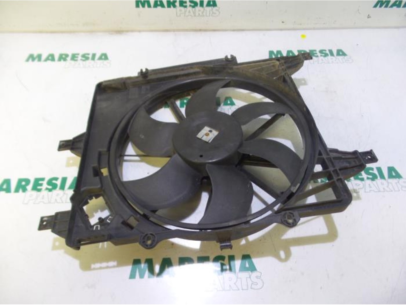Renault - Kangoo - Fan motor