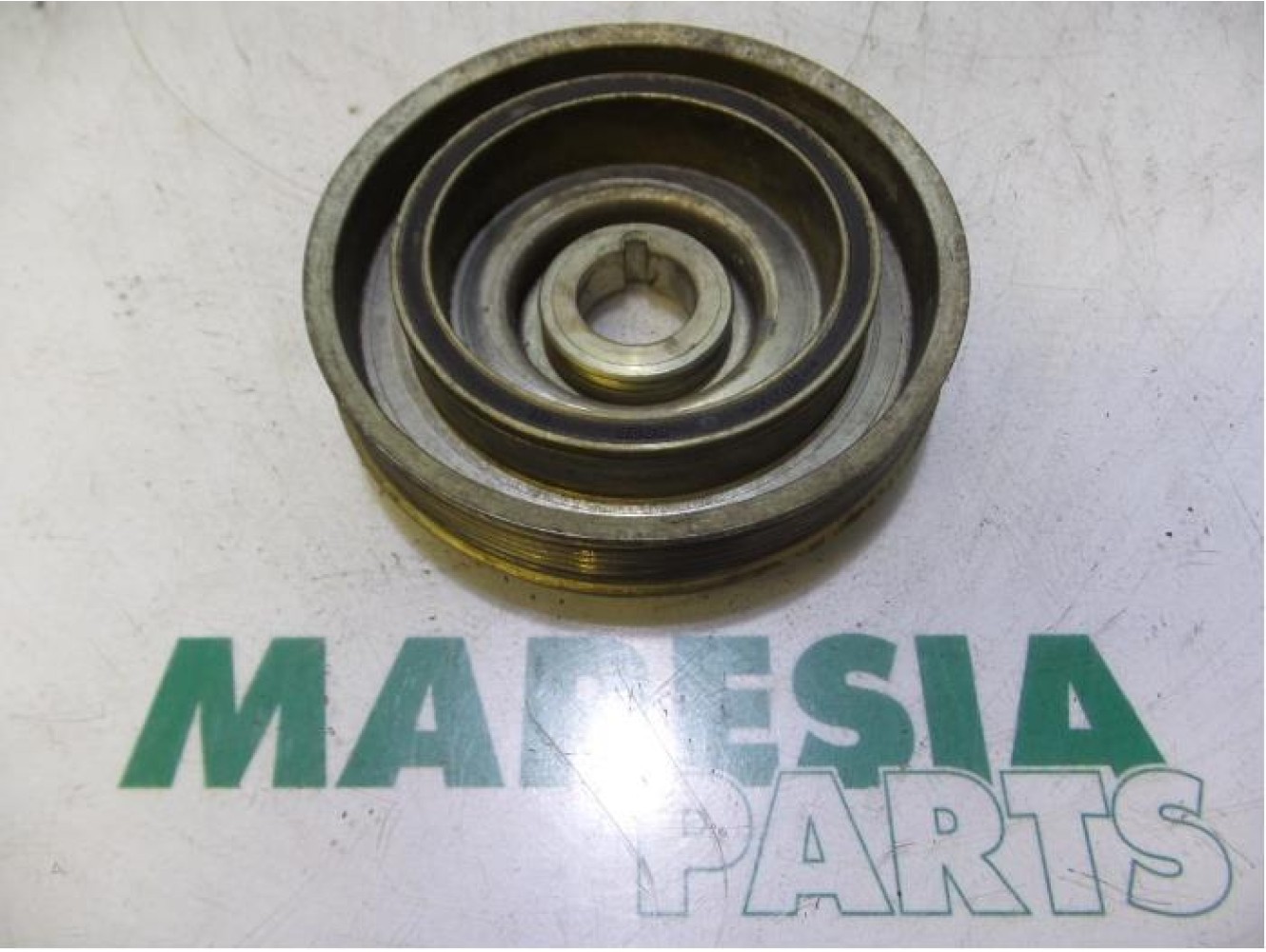 Peugeot - 407 - Crankshaft pulley