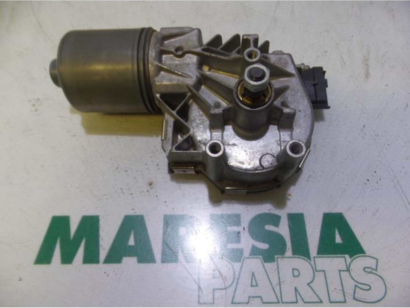 Peugeot - 308 - Front wiper motor